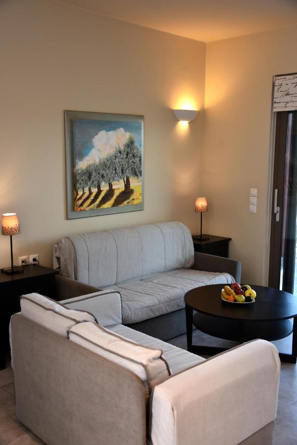 Ελιάδες - Eliades Apartments カリストス エクステリア 写真
