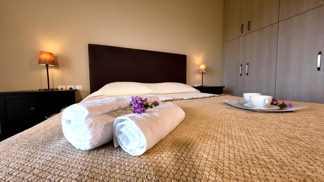 Ελιάδες - Eliades Apartments カリストス エクステリア 写真